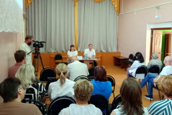 31 июля глава округа провёл встречу с жителями села Клементьево