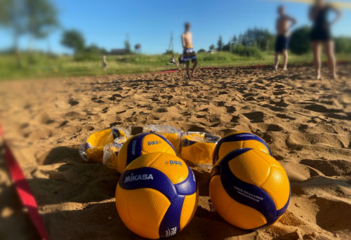 Открытый турнир города Углича по пляжному волейболу среди мужских и женских команд пройдет в День молодежи