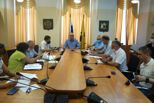 В областной Думе обсудили ряд предложений по льготному налогообложению