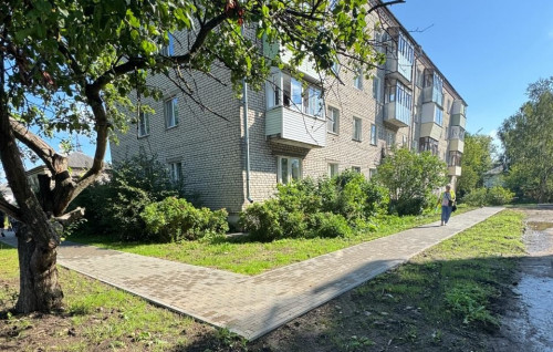 Продолжается реализация губернаторской программы «Наши дворы»