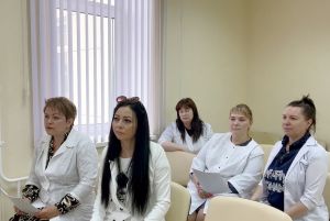 ​В трех больницах Ярославской области набирают и обучают медицинских сестер