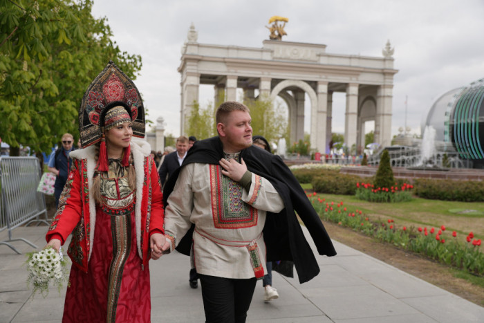 Угличане поженилась на Всероссийском свадебном фестивале