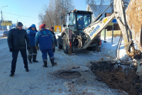 Устранение аварии на водопроводе в Угличе: место утечки найдено, ведется раскопка