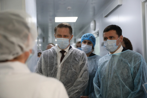 Губернатор и министр здравоохранения РФ открыли в Ярославле лабораторный комплекс Росздравнадзора