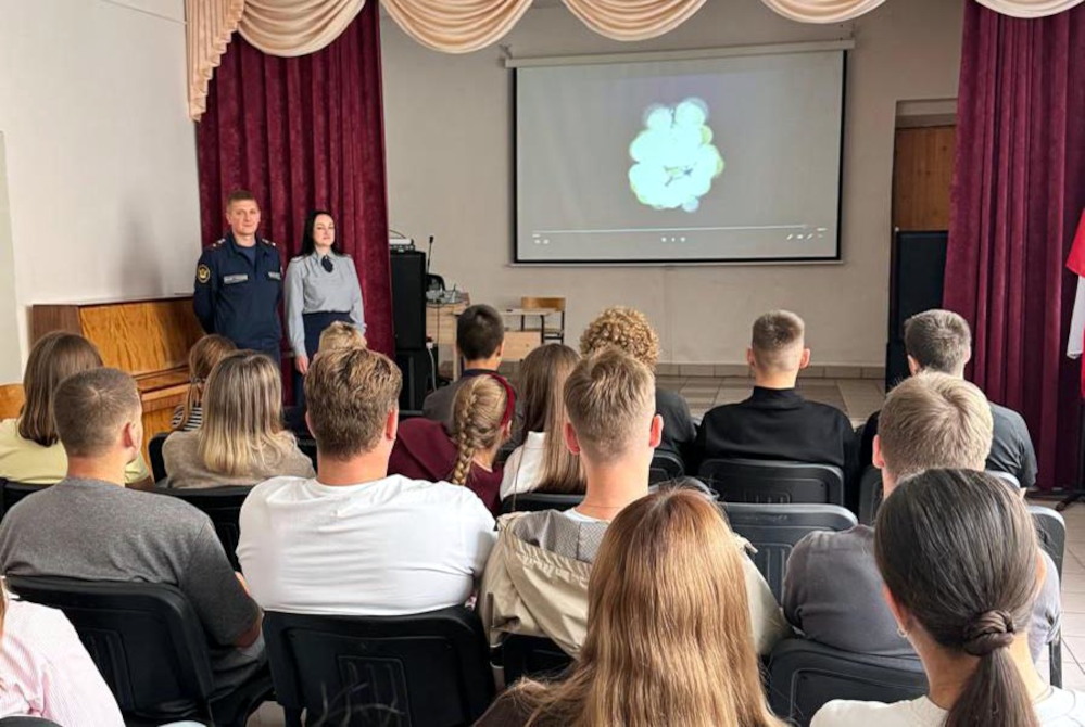 photo 5271643430801053249 y