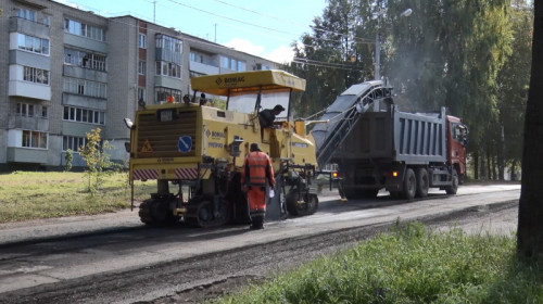 Продолжается ремонт дорог