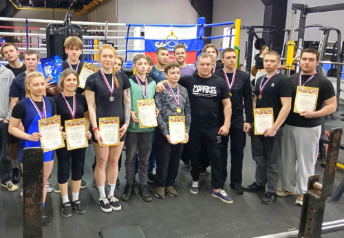 Открытый турнир Углича по классическому жиму лёжа