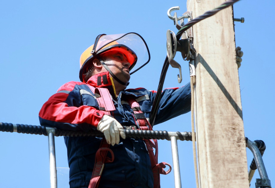 Электрические сети в этом году модернизированы в 24 населенных пунктах Ярославской области