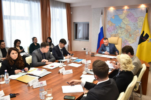 В 2025 году представители региональной власти организовали для жителей области свыше 200 очных встреч