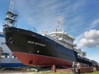 В Рыбинске спущено на воду новое судно для Минобороны РФ