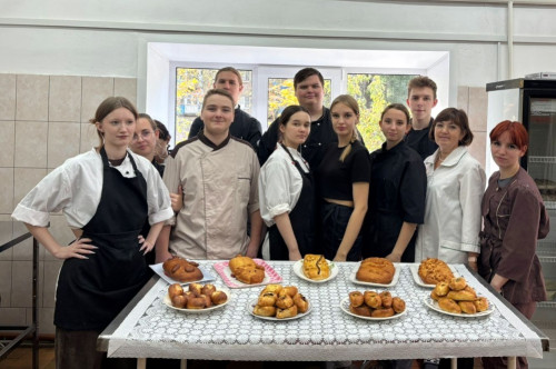 Феерия вкуса на выставке кулебяк и расстегаев!