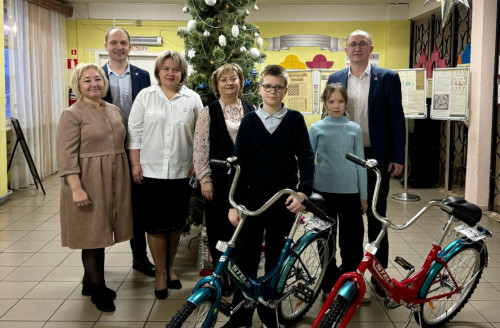 Команда Отрадновской школы заняла первое место на конкурсе «Безопасное колесо – 2025»