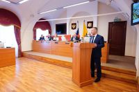 Михаил Евраев выступил перед депутатами областной Думы с отчетом о деятельности Правительства в 2021 году