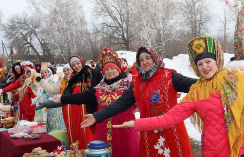 Предновогодние мероприятия и ярмарки пройдут в Ярославской области