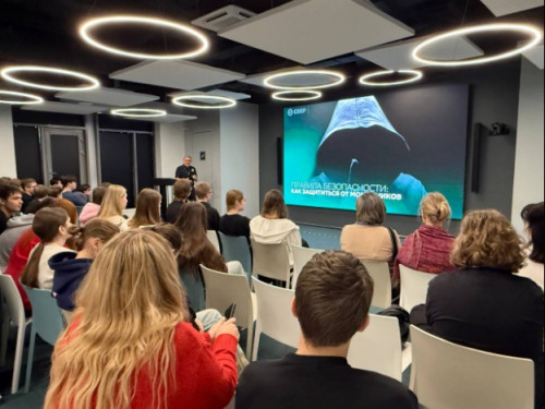 Более 700 жителей Ярославля приняли участие во встречах по кибербезопасности с начала года