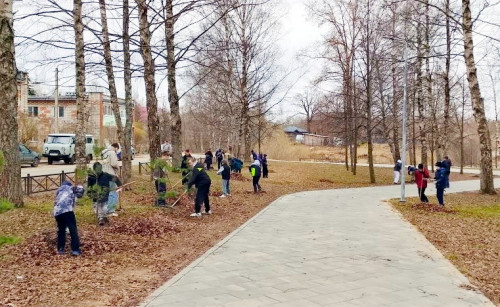 Субботник спортивной школы «Витязь»