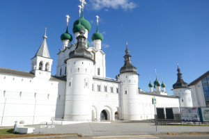 Более половины опрошенных жителей Ярославской области считают Ростов Великим