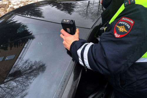 Сотрудниками Госавтоинспекции продолжается проведение профилактического мероприятия «Тонировка».