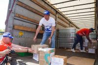 Депутаты областной Думы приняли участие в отправке гуманитарной помощи на Донбасс