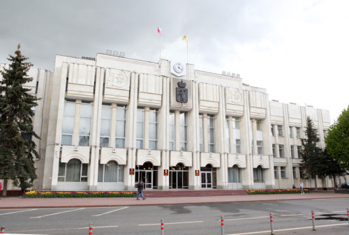 В Ярославской области повысят зарплату бюджетникам