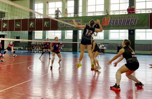 Волейбола много не бывает!