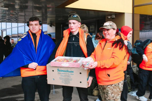 Делегация Ярославской области отправилась с гуманитарной миссией в Курскую область