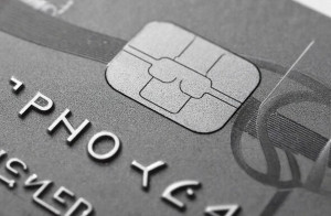 Ярославцы реже жалуются на мошенников, но чаще — на блокировки карт