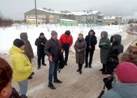 Жители решат вопрос о строительстве в Мирном-2 площадки для выгула собак