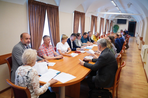 Депутаты поддержали законопроект, совершенствующий меры поддержки членам семей участников СВО