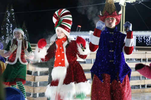 Работа многих катков региона в дни новогодних праздников будет продлена