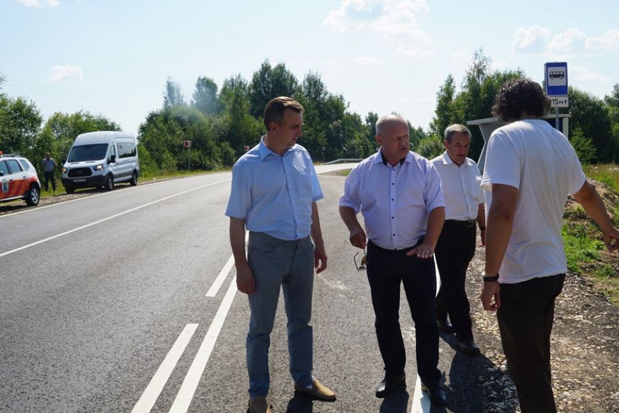 Депутаты и общественники проконтролировали ход работ по ремонту дорог в Мышкинском, Некоузском и Брейтовском районах