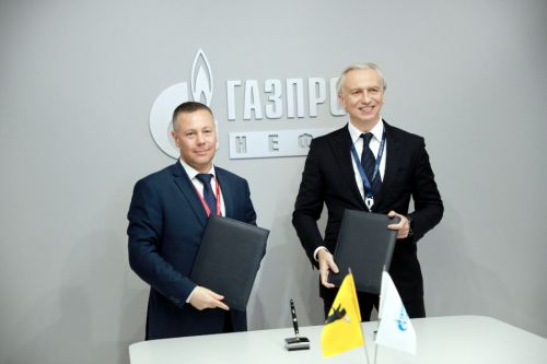 Правительство области и руководство «Газпром нефти» договорились о льготных поставках топлива для ярославских аграриев