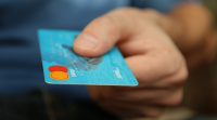 В России взлетел спрос на кредитные карты